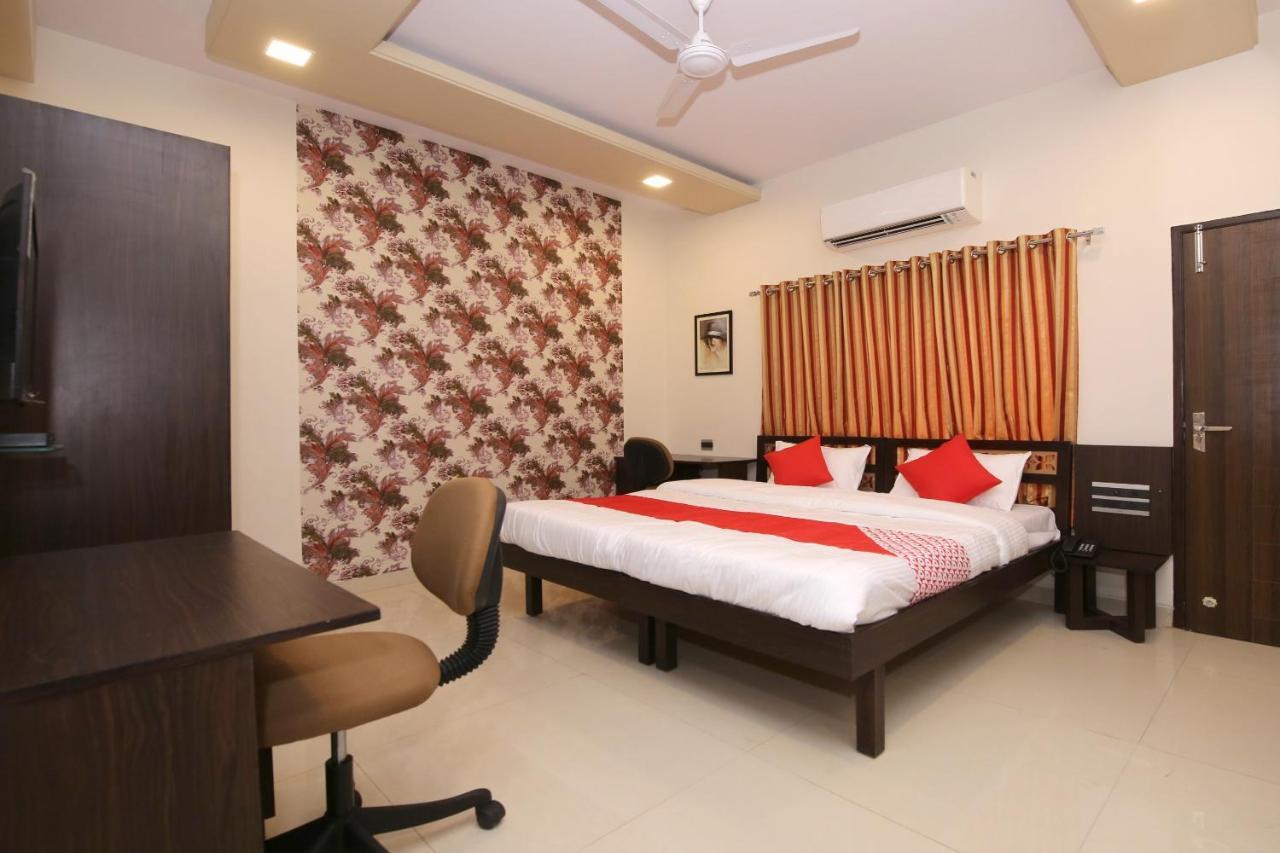 Capital O 36691 Hotel Aashirwad Inn Jabalpur Zewnętrze zdjęcie