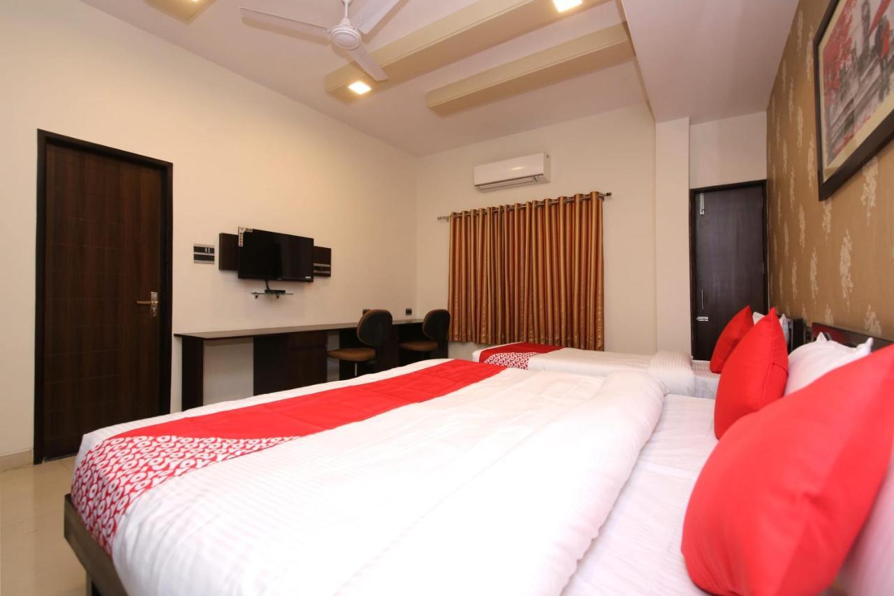 Capital O 36691 Hotel Aashirwad Inn Jabalpur Zewnętrze zdjęcie